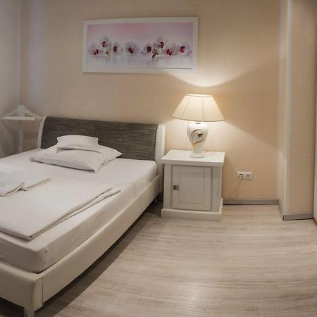 Pension Donau Grill Hannover Exterior foto