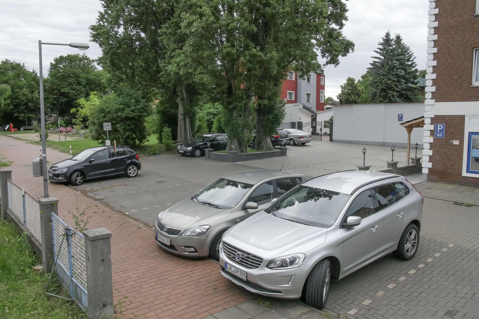 Pension Donau Grill Hannover Exterior foto